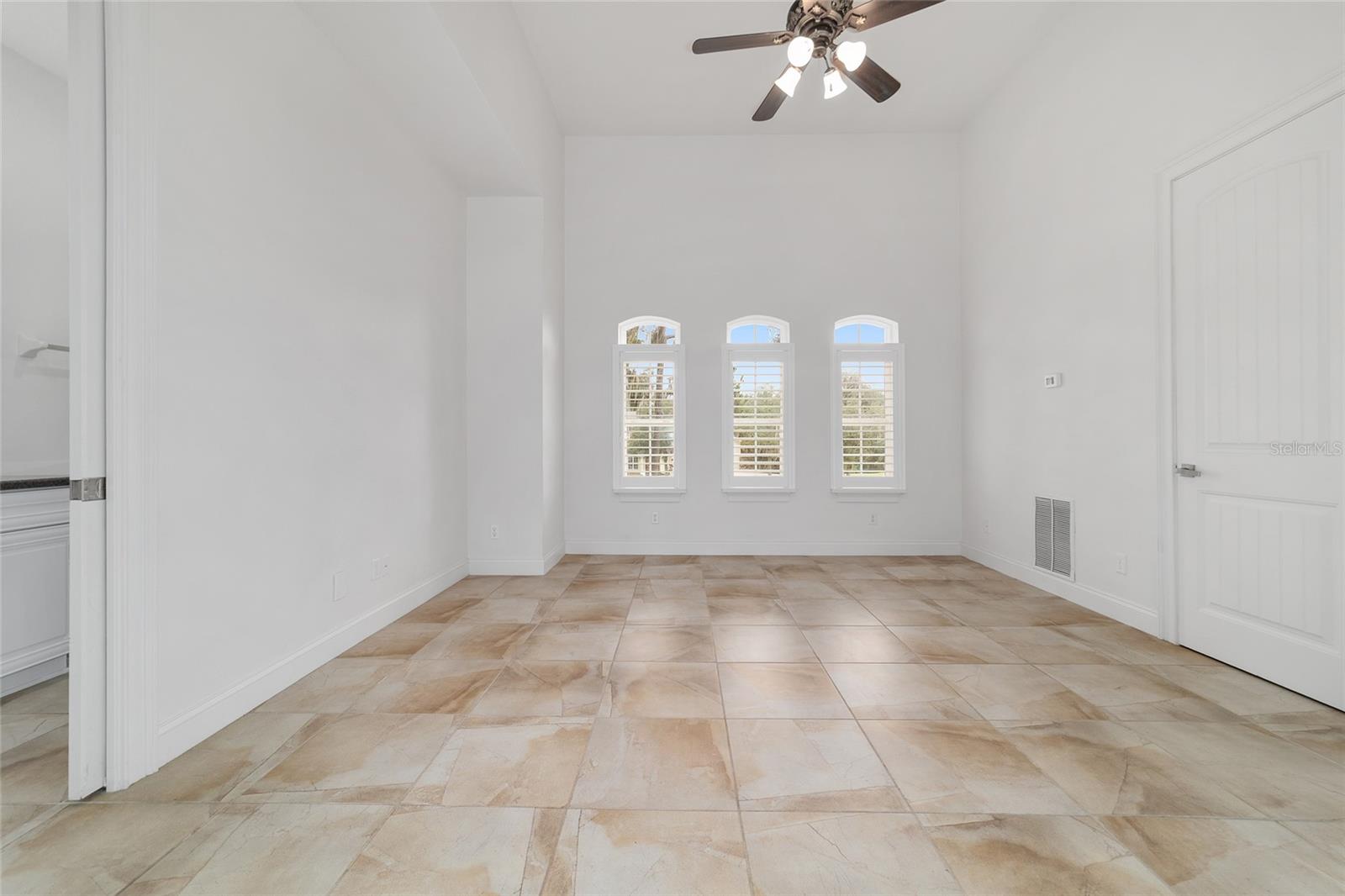 WHITE OAK VILLAGE PH 02 - Residential