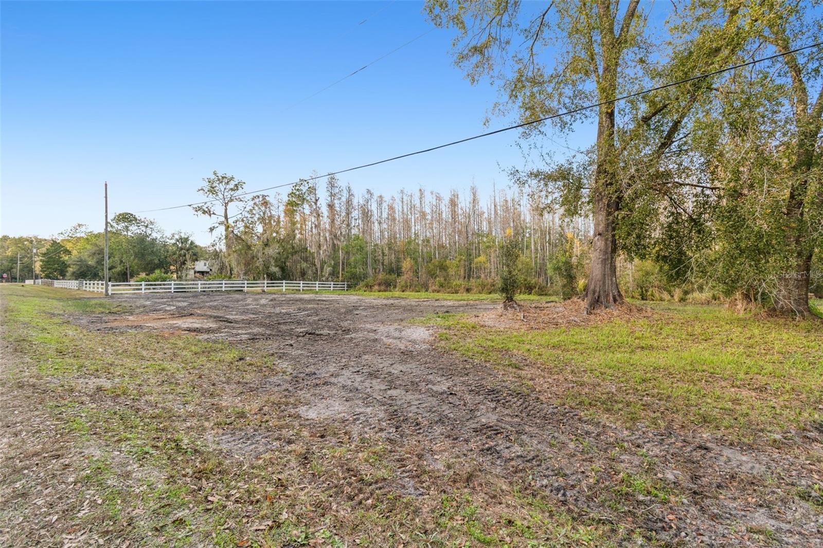 QUAIL HOLLOW PINES - Land