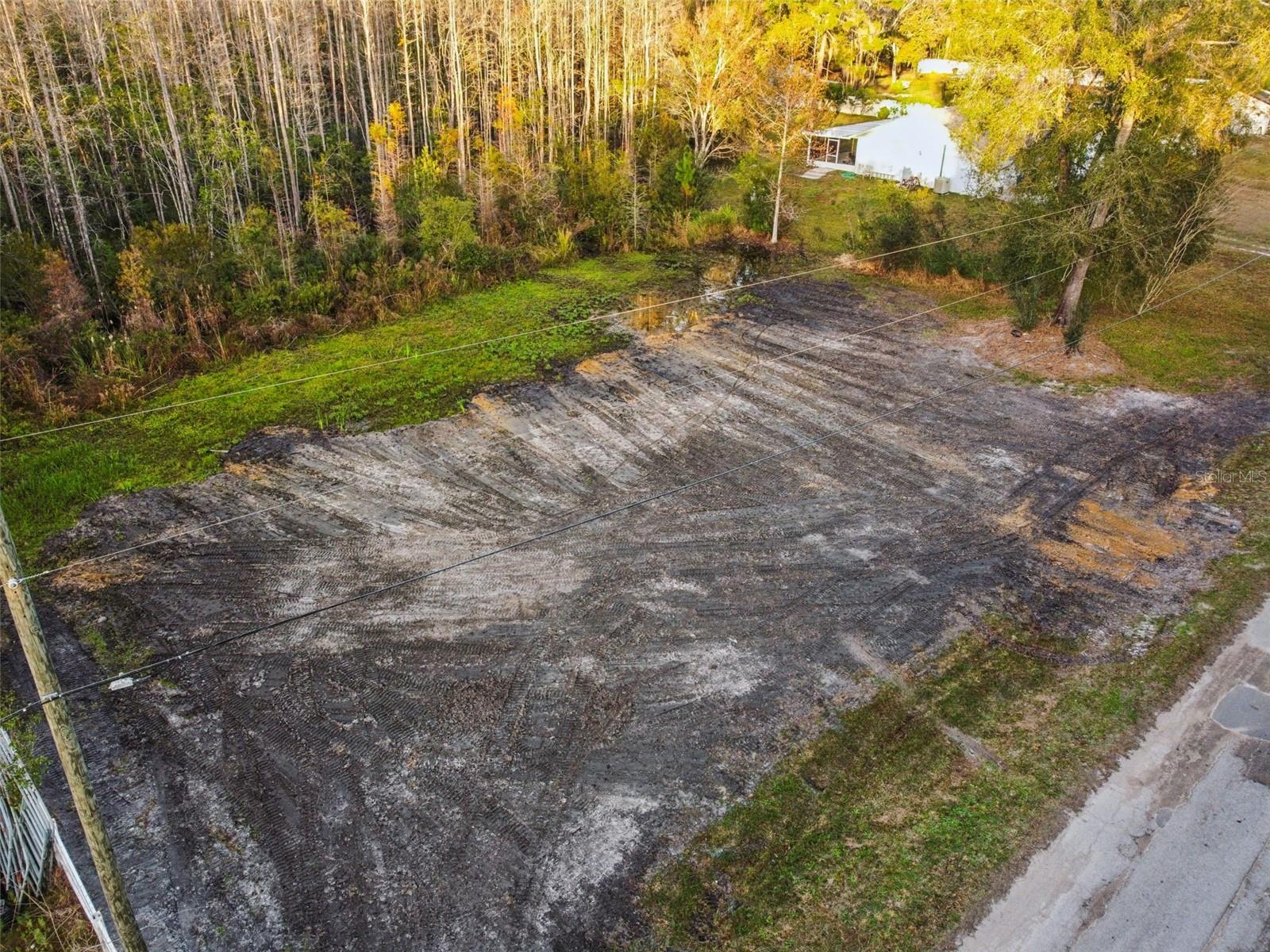 QUAIL HOLLOW PINES - Land