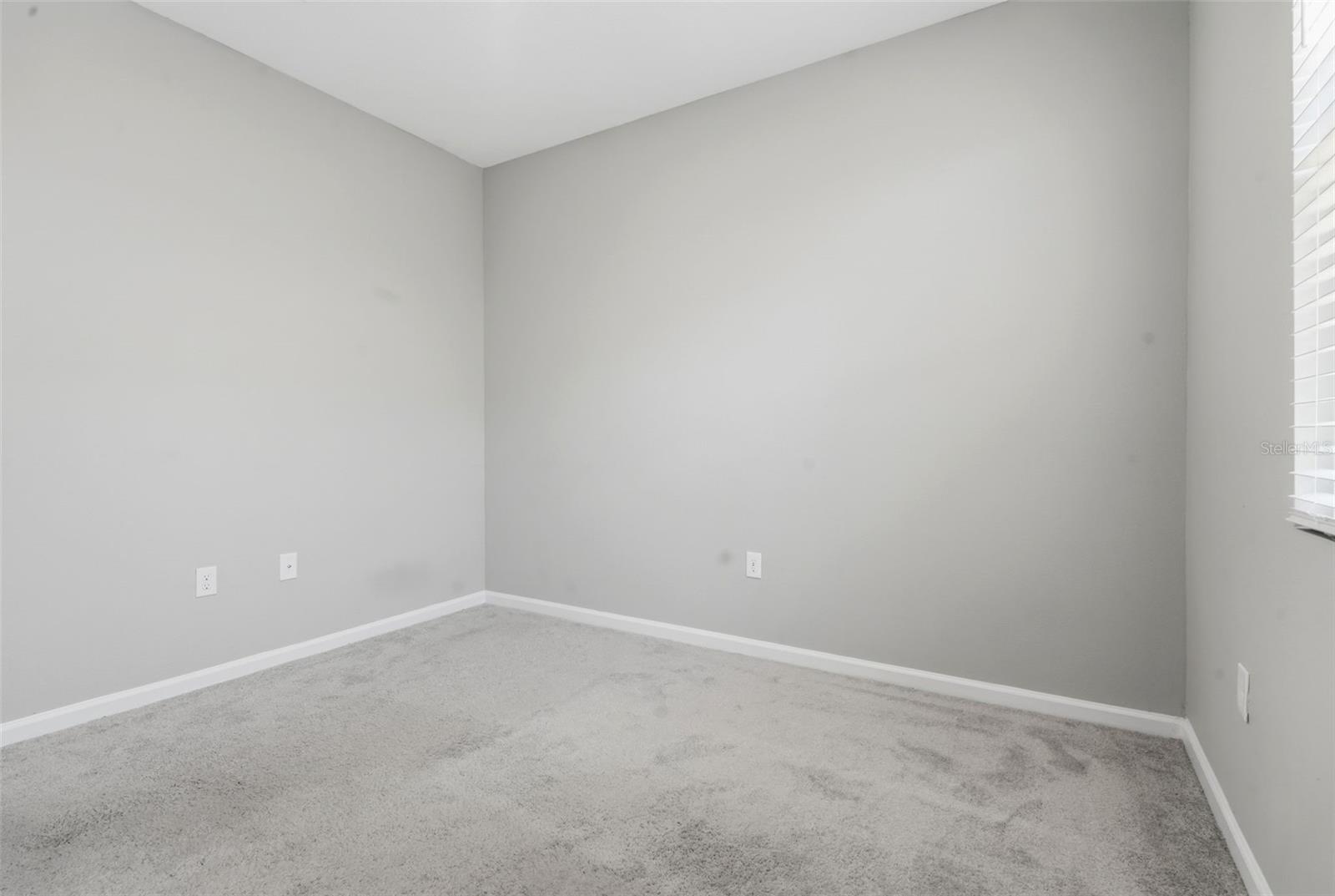 SEASONS/SILVER BASIN - Residential