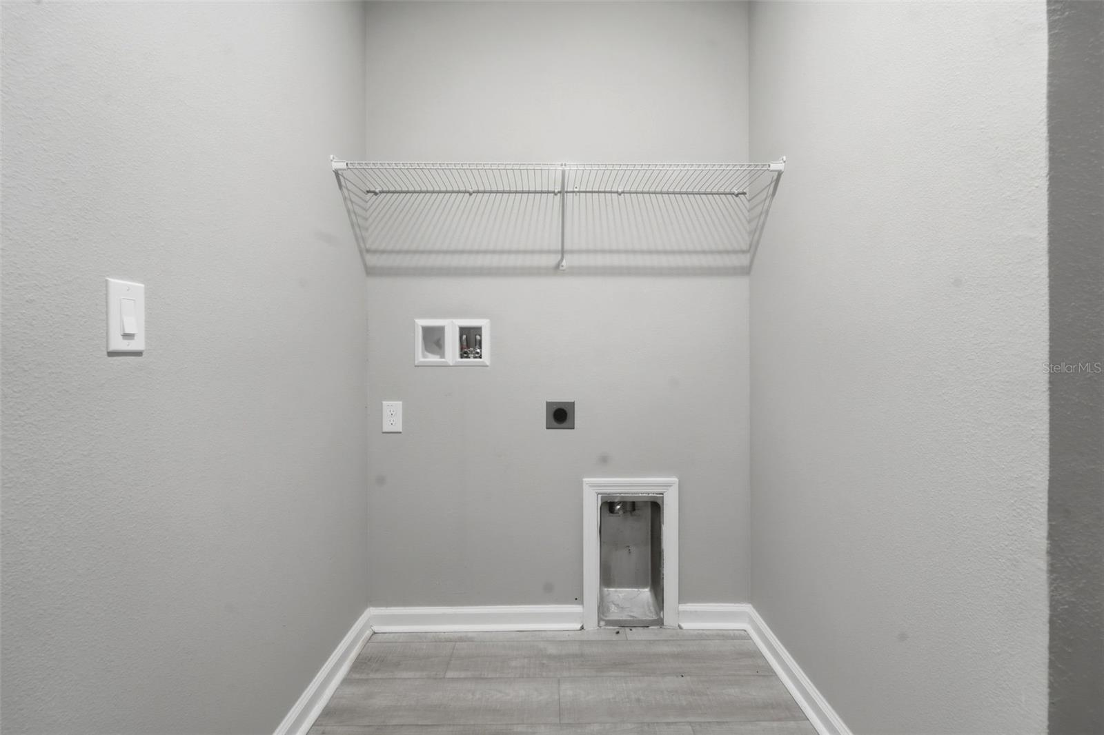 SEASONS/SILVER BASIN - Residential