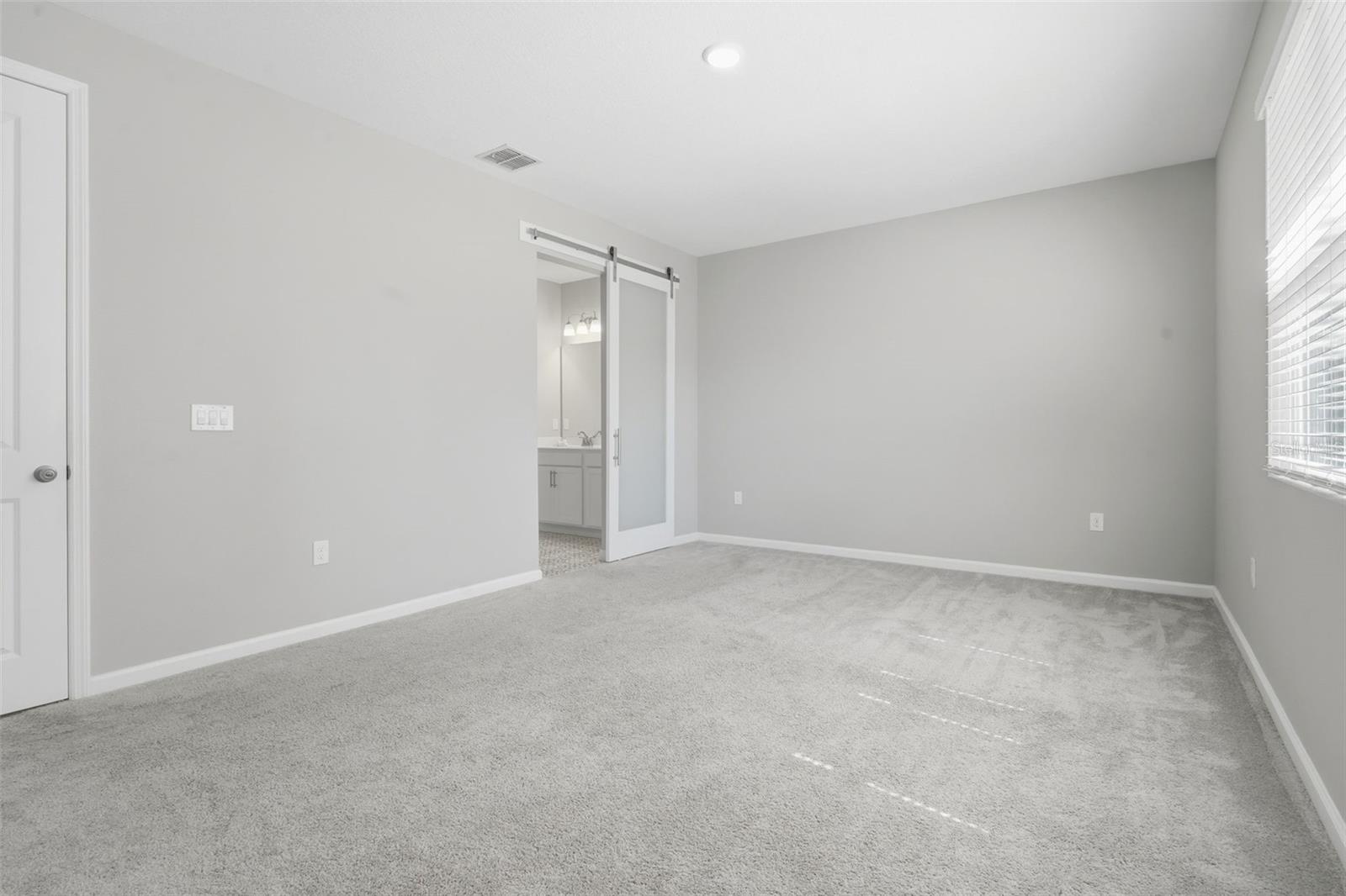 SEASONS/SILVER BASIN - Residential