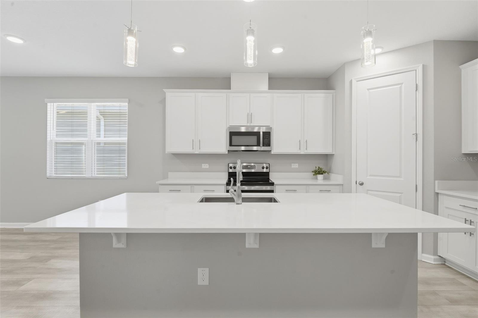 SEASONS/SILVER BASIN - Residential