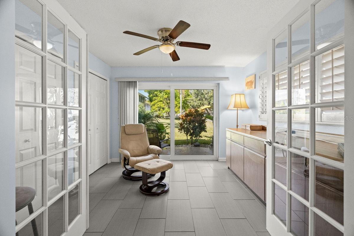 DOUGLAS ARMS - Residential