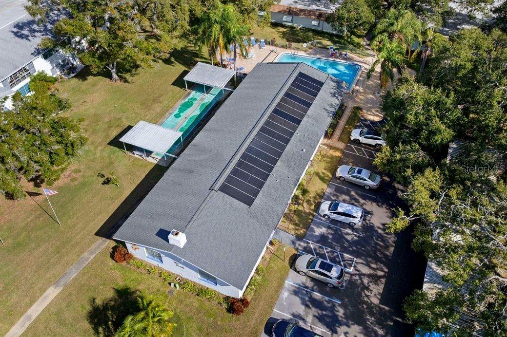 DOUGLAS ARMS - Residential