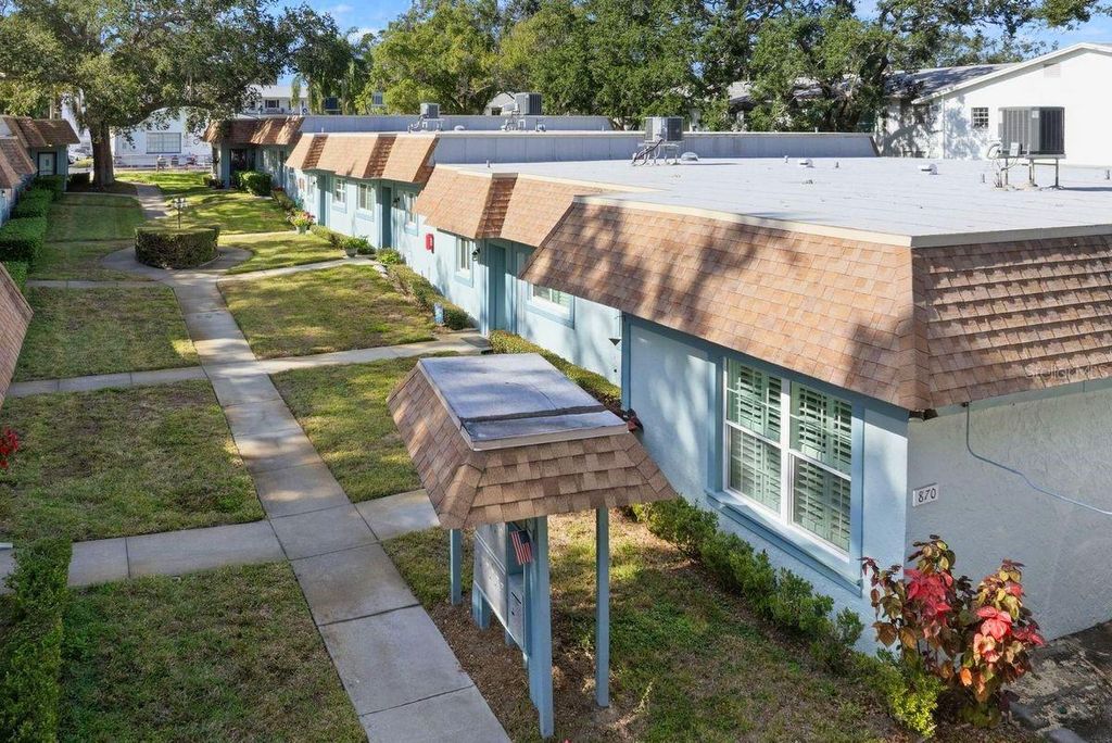 Photo of 870 Loch Linnhe Lane #125, Dunedin, FL 34698 (MLS # TB8459102)