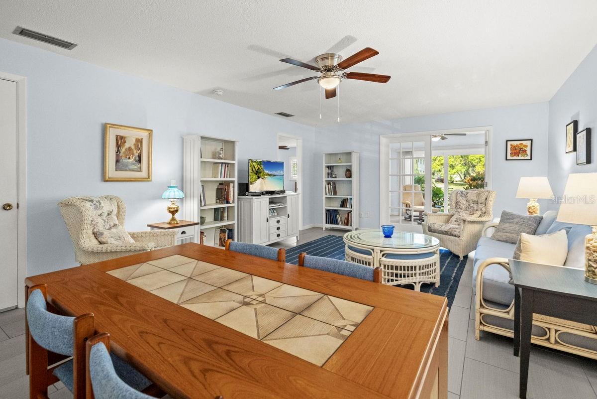 DOUGLAS ARMS - Residential