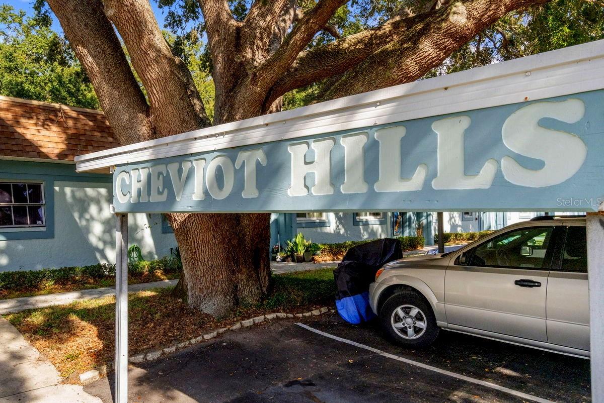 DOUGLAS ARMS - Residential