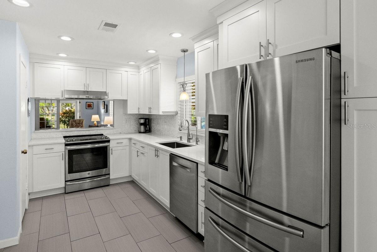 DOUGLAS ARMS - Residential