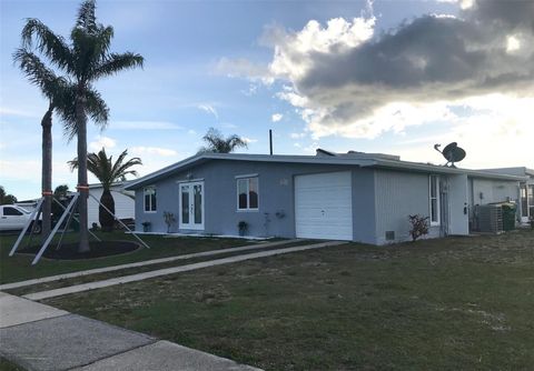 A home in PORT CHARLOTTE