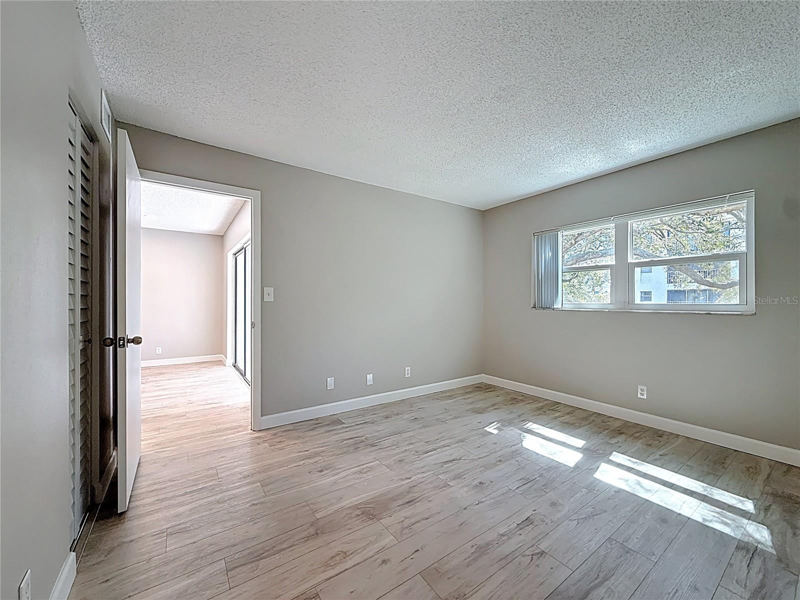 WATERS EDGE 2 CONDO - Residential