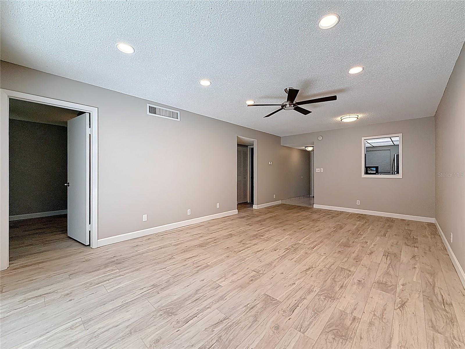 WATERS EDGE 2 CONDO - Residential