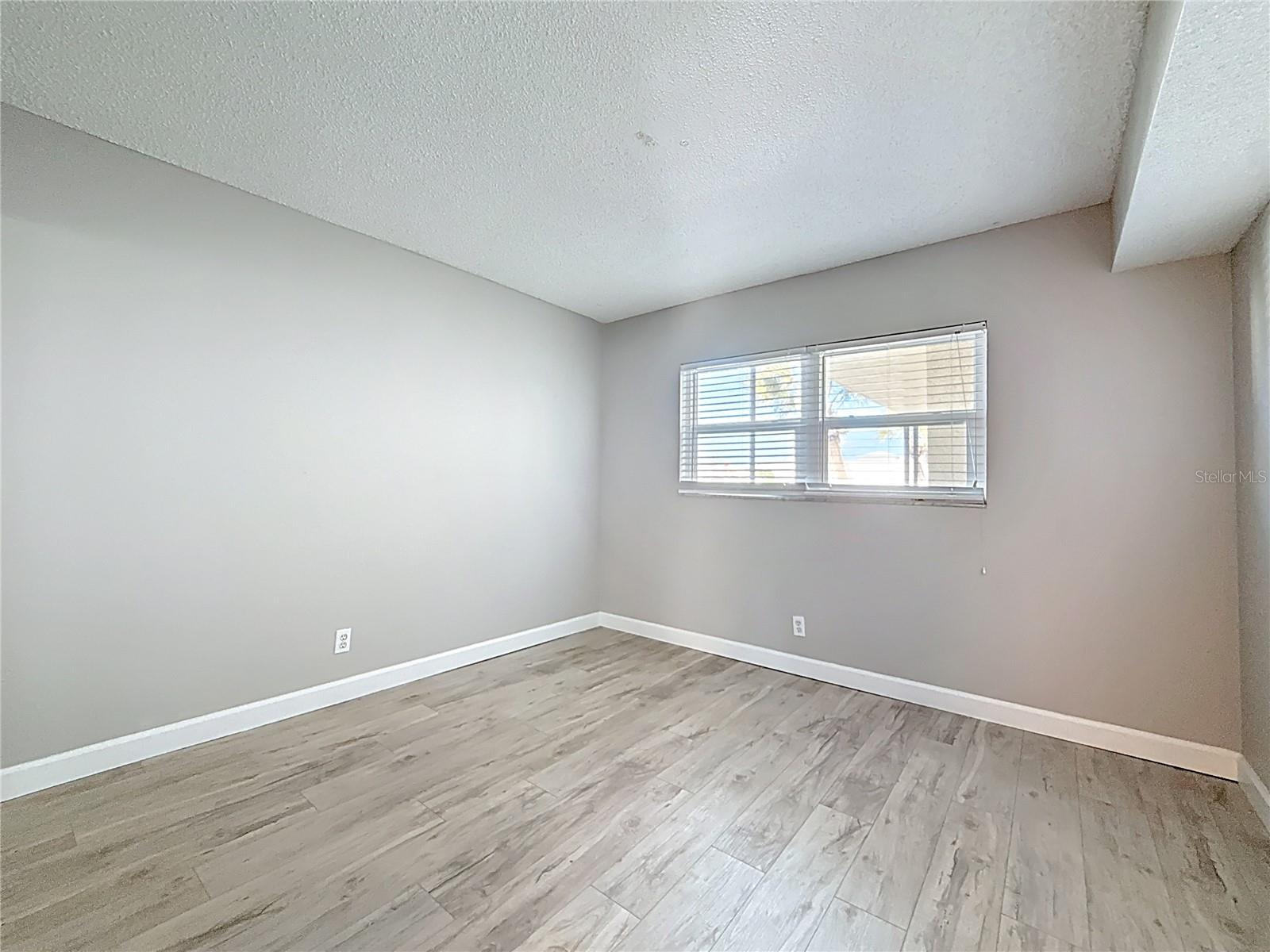 WATERS EDGE 2 CONDO - Residential