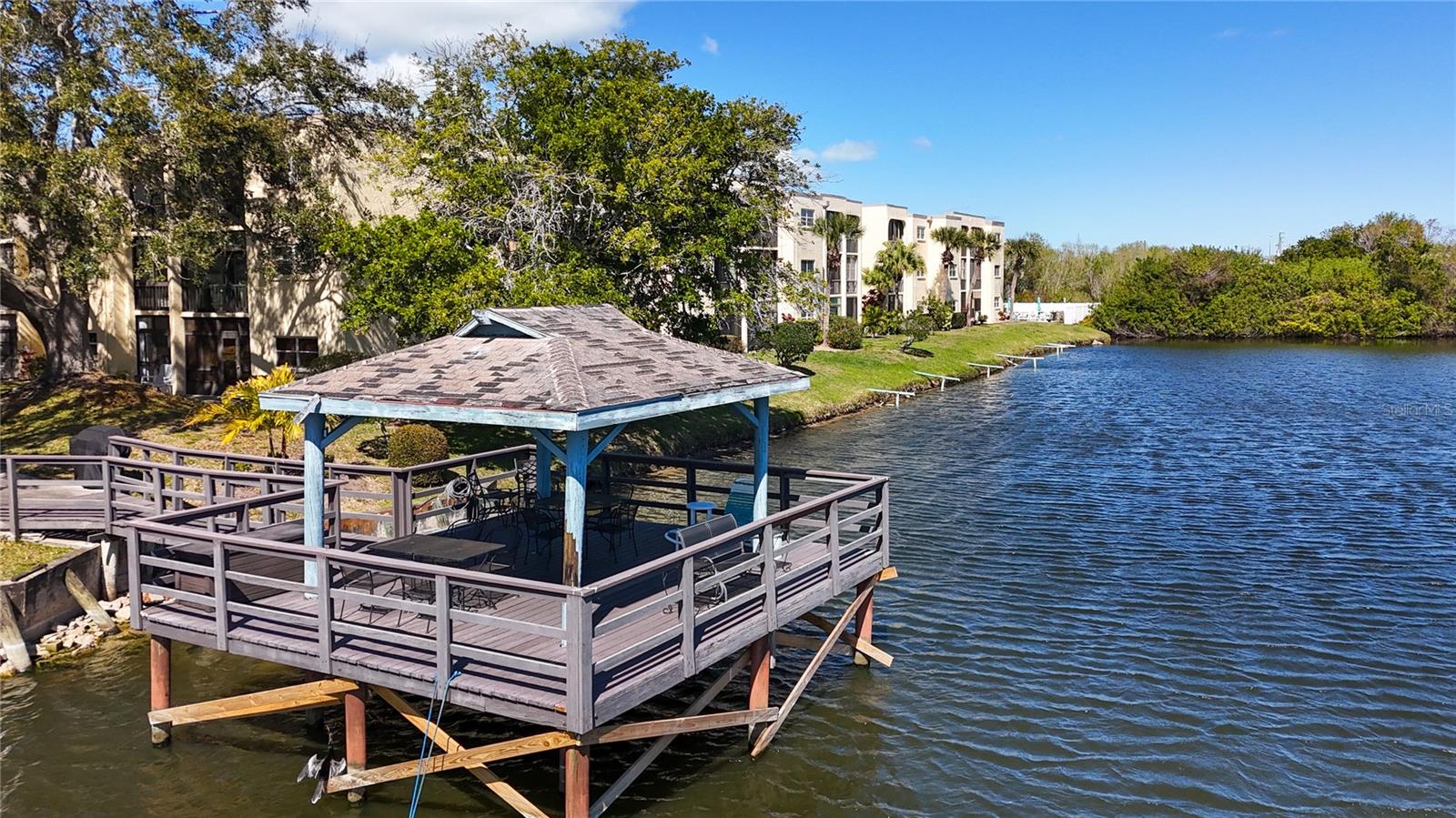 WATERS EDGE 2 CONDO - Residential