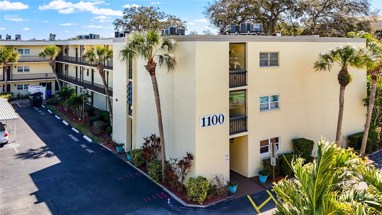 WATERS EDGE 2 CONDO - Residential