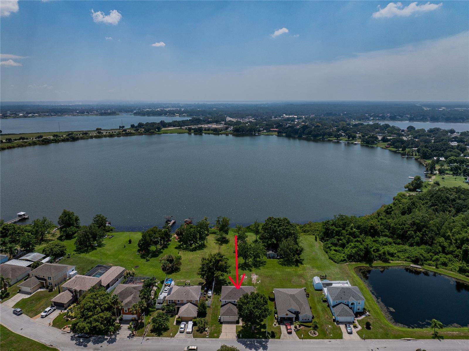 714 SUNSET COVE DRIVE