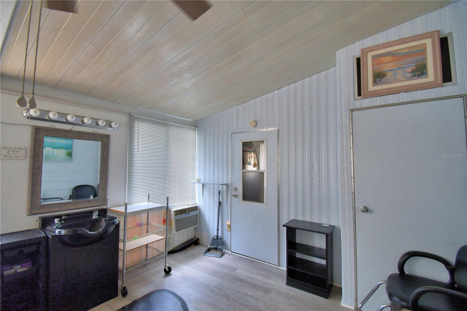 OAKWOOD ESTATES - Residential