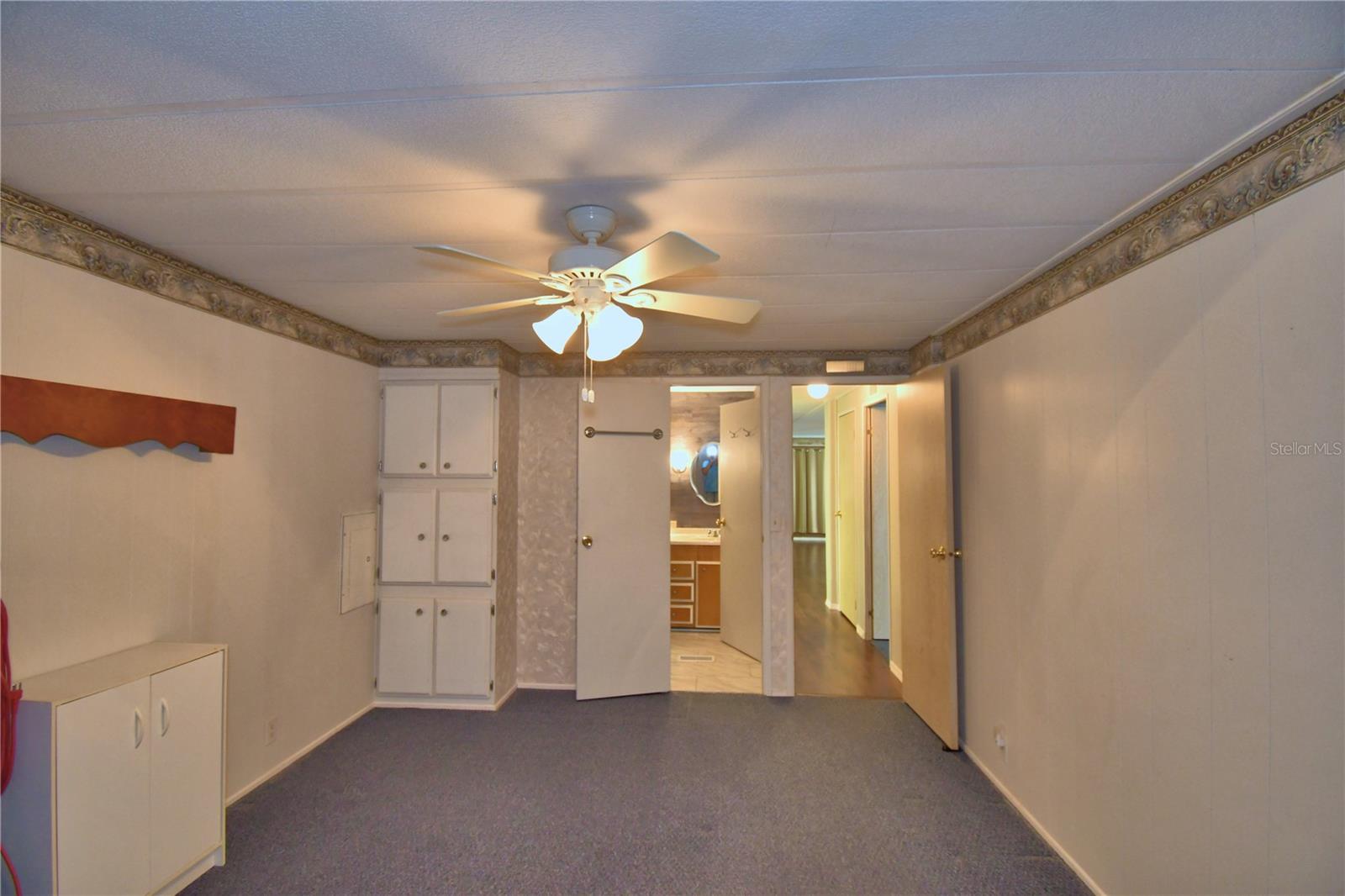 OAKWOOD ESTATES - Residential