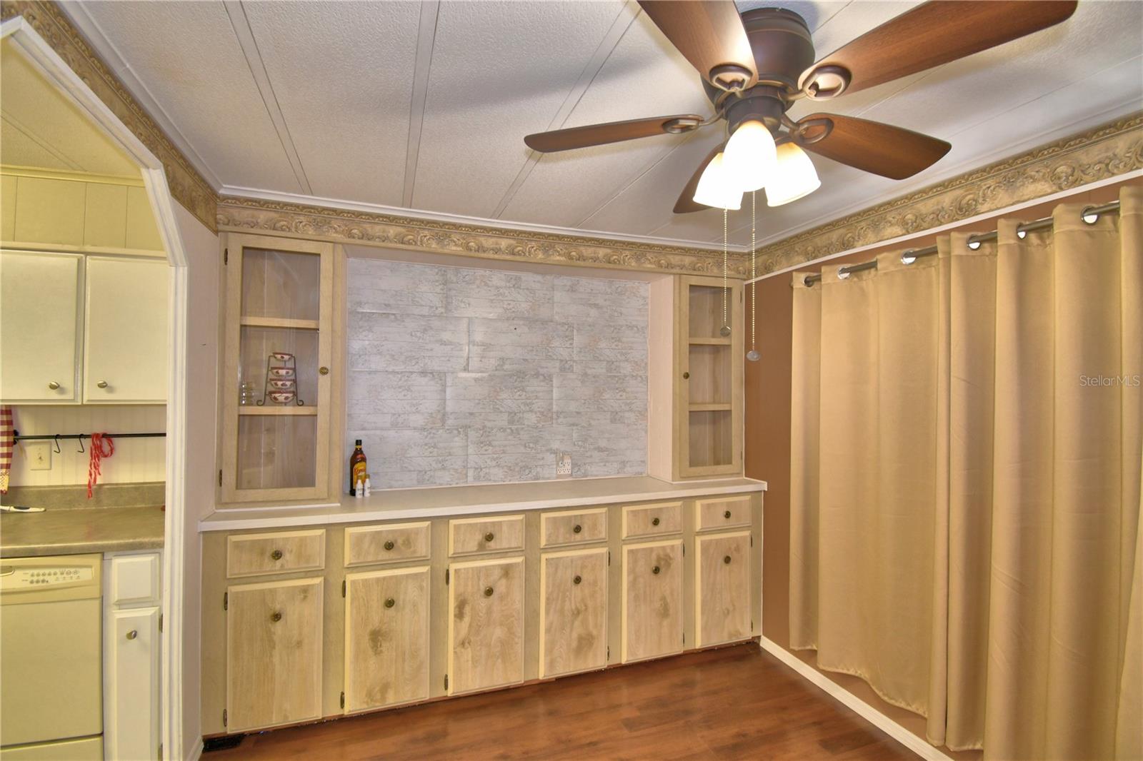 OAKWOOD ESTATES - Residential
