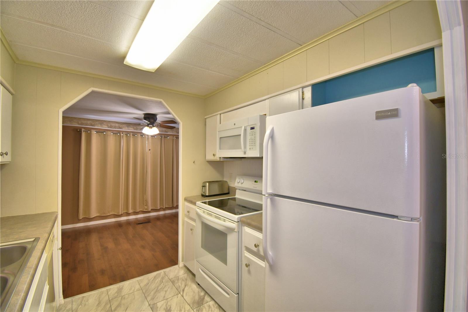 OAKWOOD ESTATES - Residential