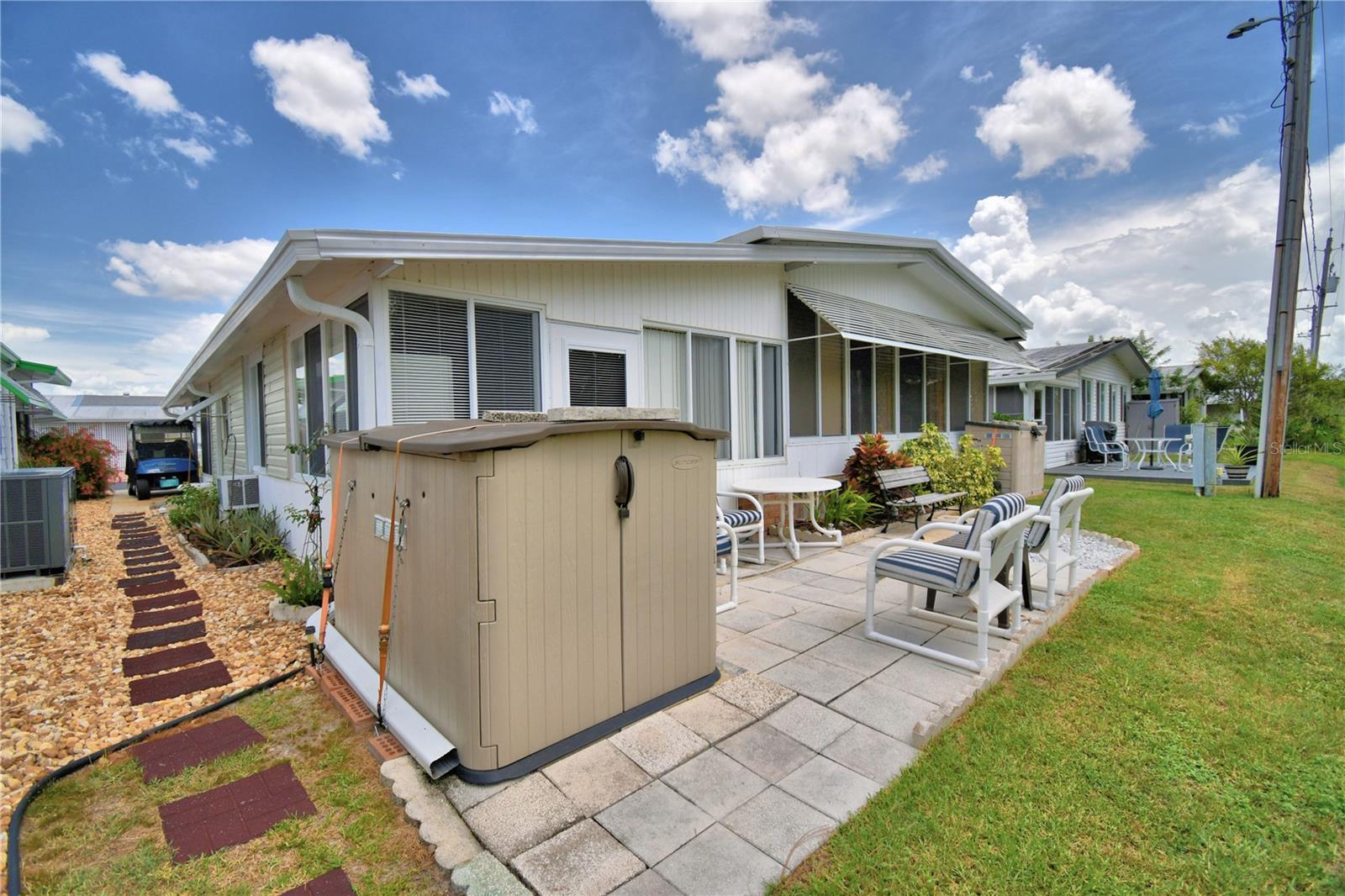 OAKWOOD ESTATES - Residential