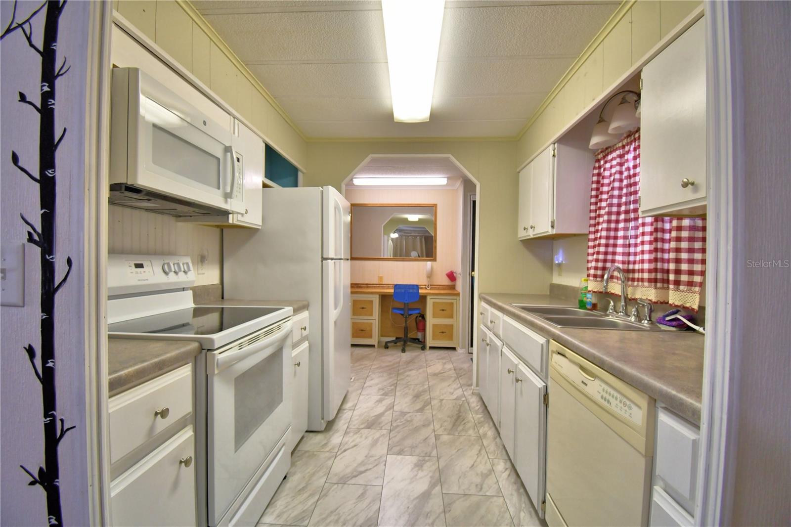 OAKWOOD ESTATES - Residential