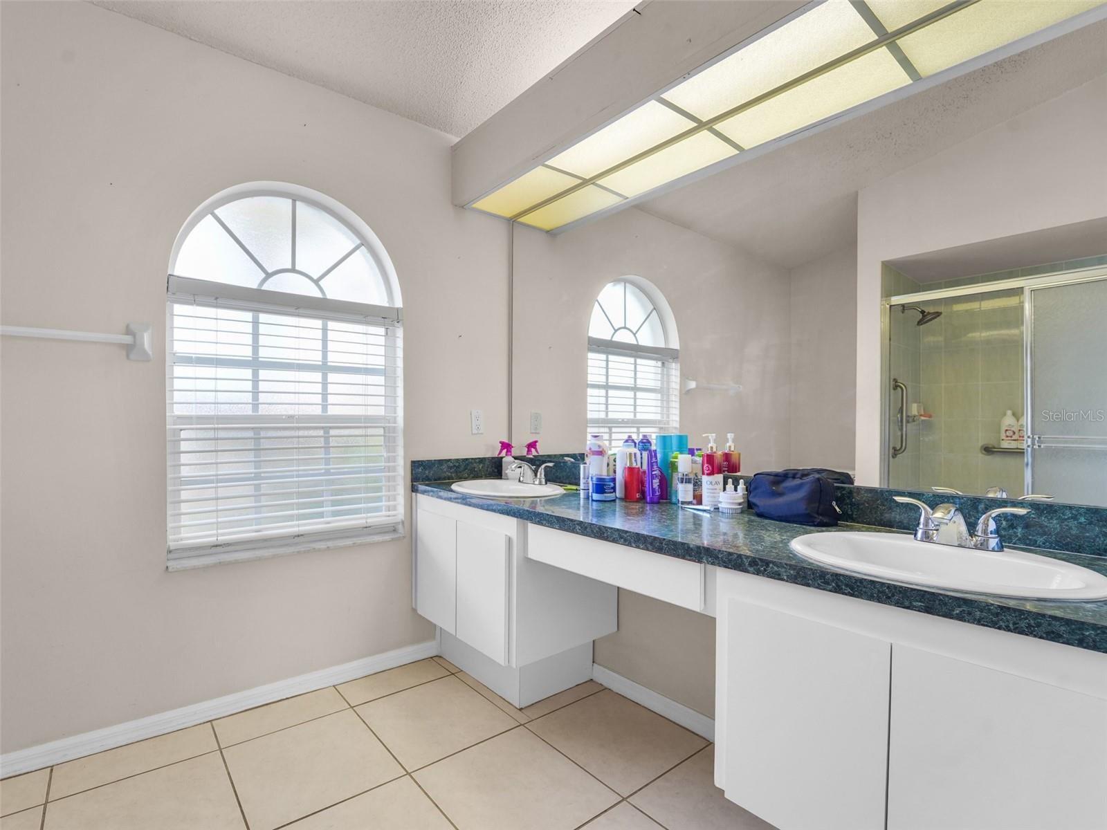 FAIRWAY OAKS - Residential