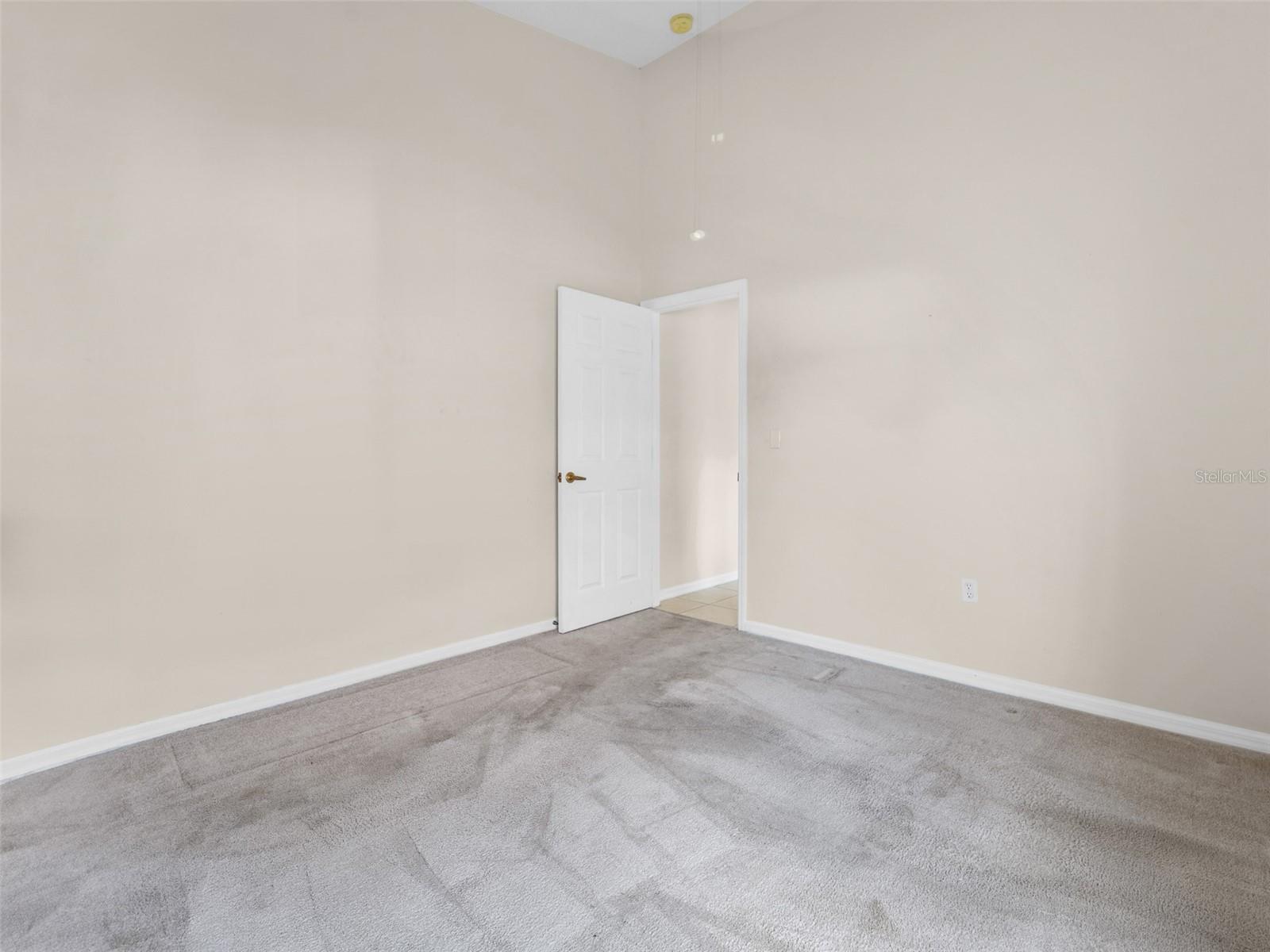 FAIRWAY OAKS - Residential