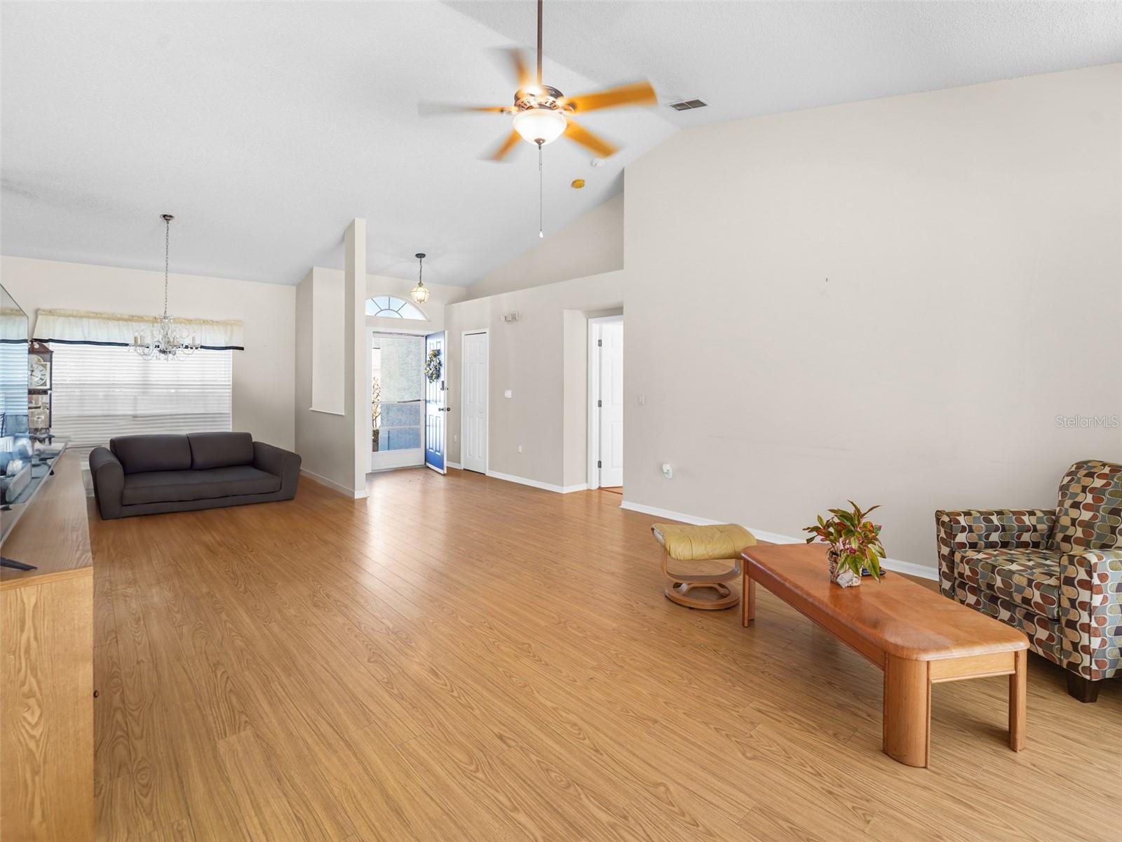 FAIRWAY OAKS - Residential