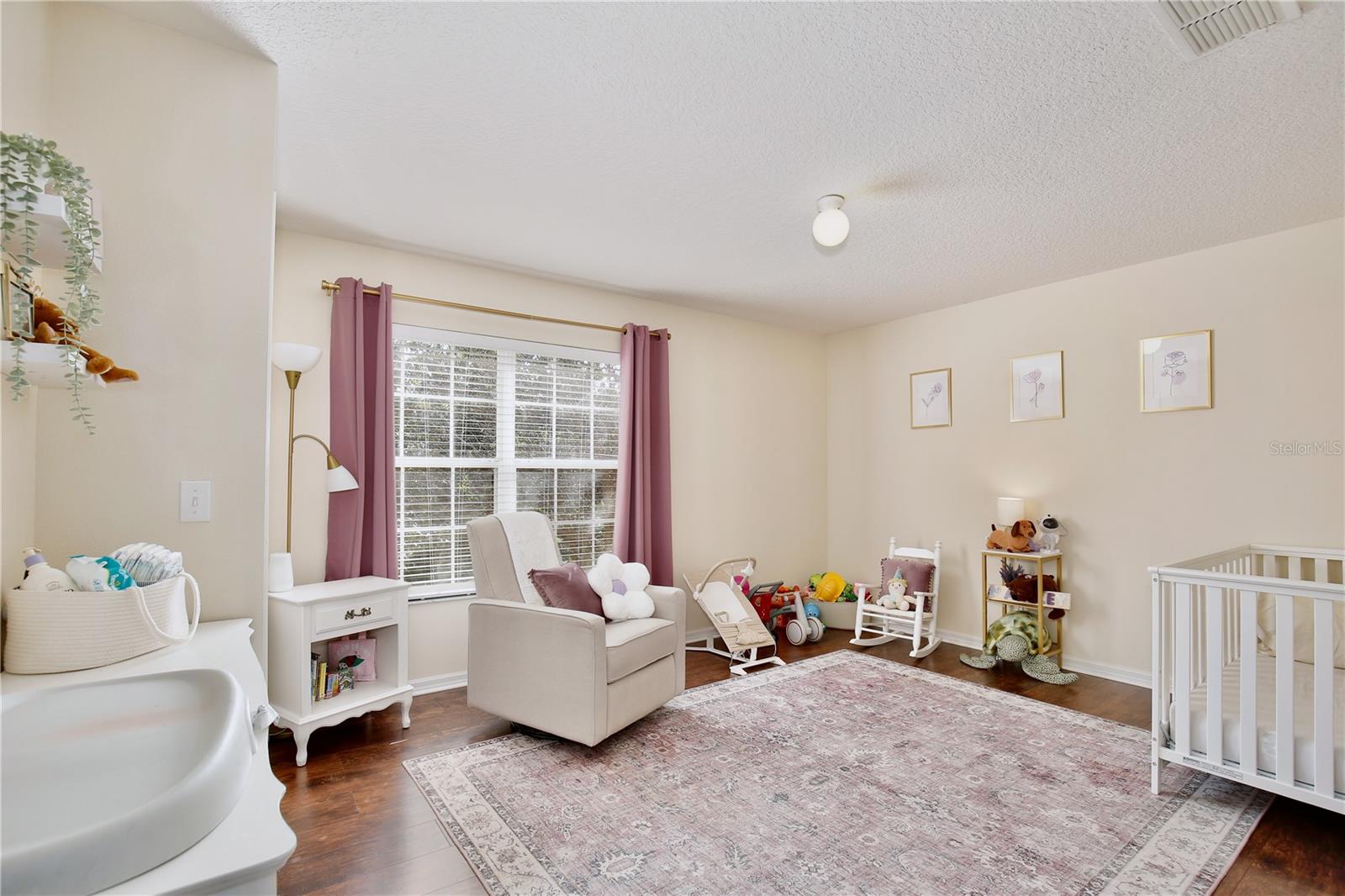 WALDEN CHASE - Residential