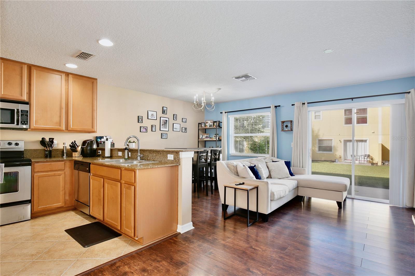 WALDEN CHASE - Residential