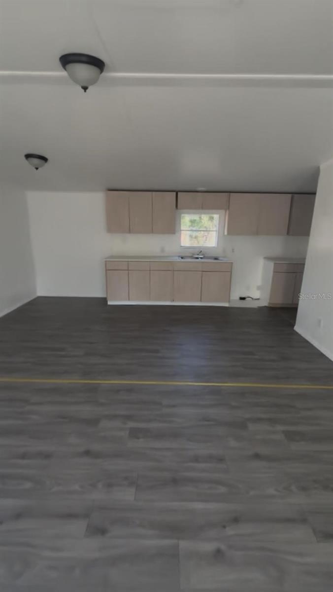 SHANNON OAKS - Residential