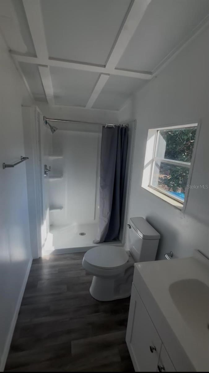 SHANNON OAKS - Residential