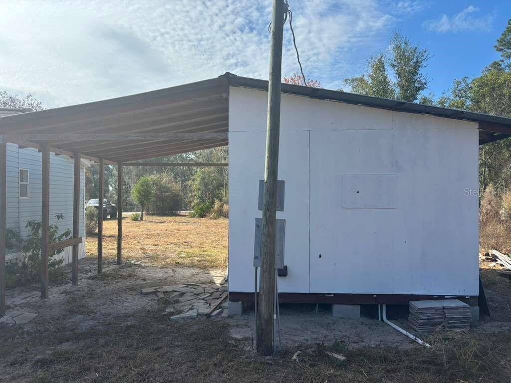 SHANNON OAKS - Residential