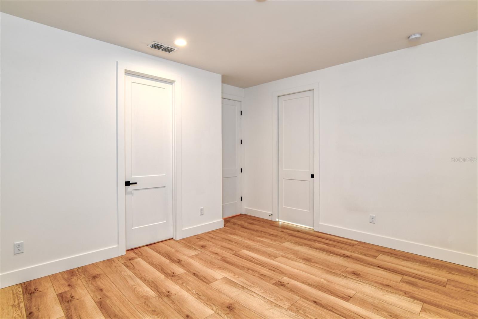 RS GARNETT SUB - Residential