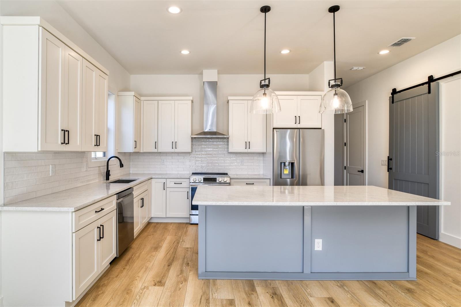 RS GARNETT SUB - Residential