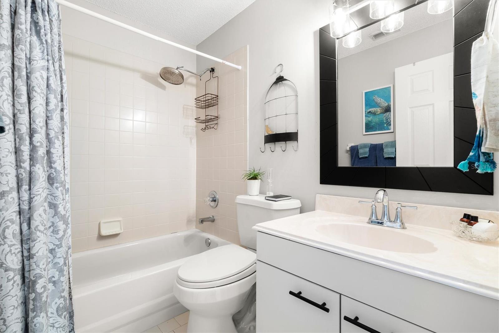 COASTAL POINT 2ND PH - Residential