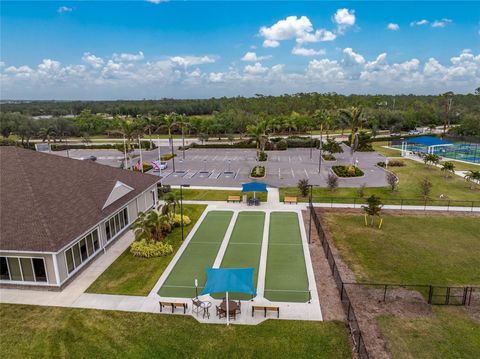 A home in PORT CHARLOTTE