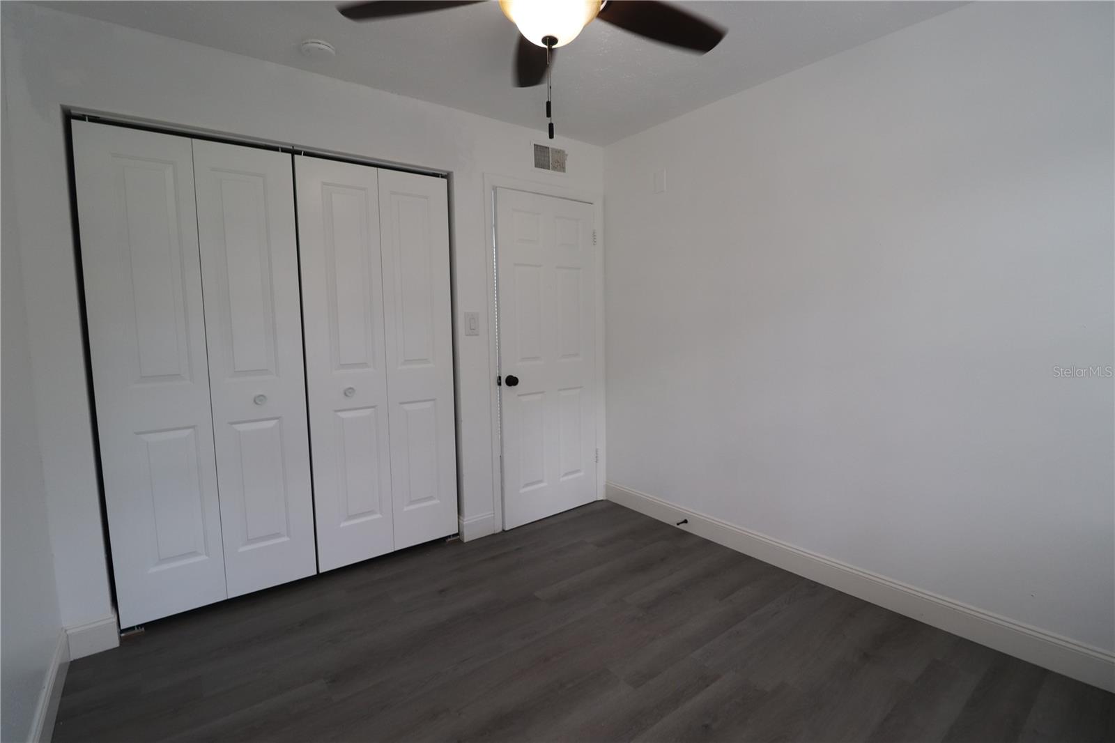 PRESIDENTIAL MANOR UNIT 2A - Residential