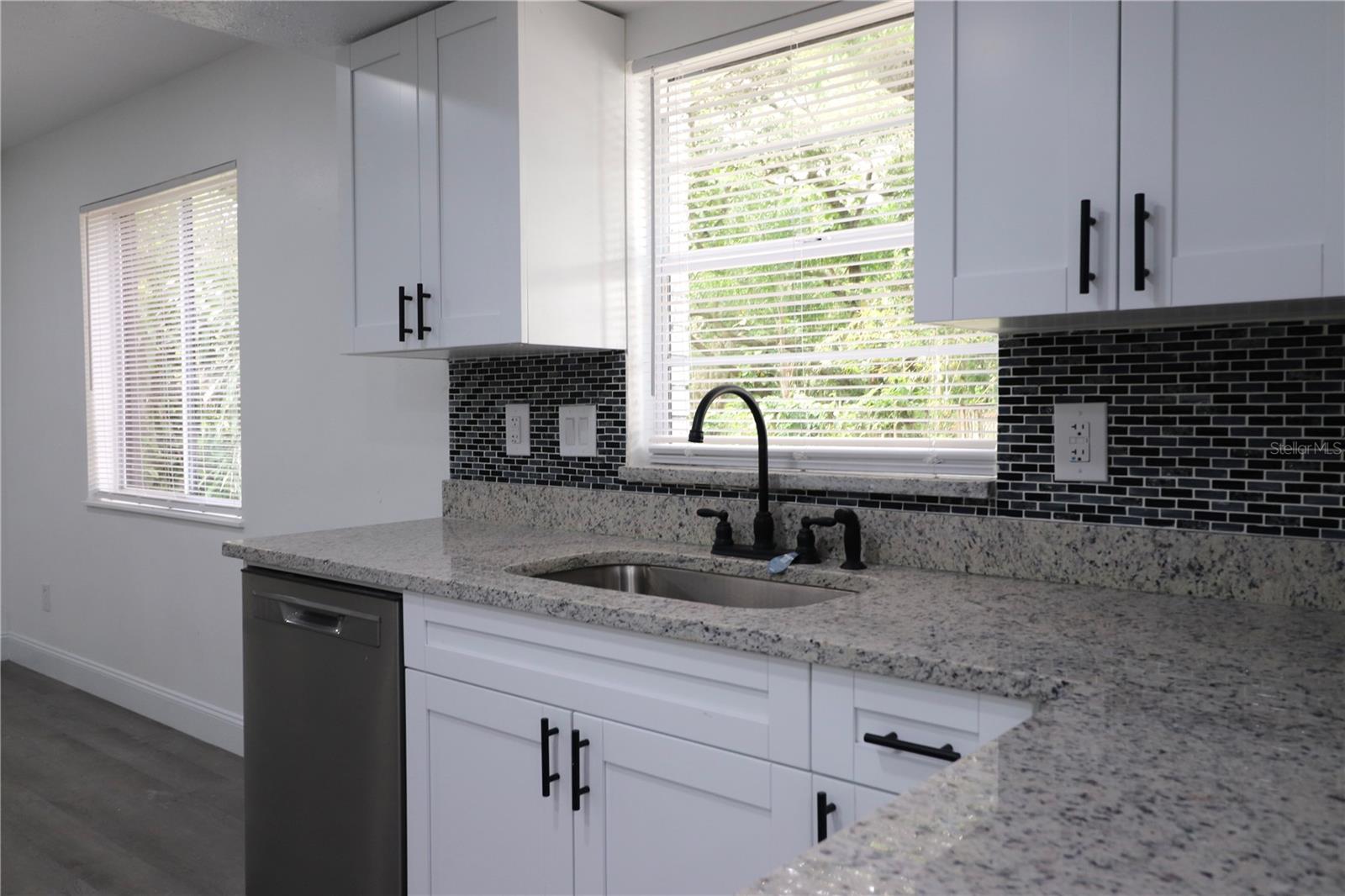 PRESIDENTIAL MANOR UNIT 2A - Residential