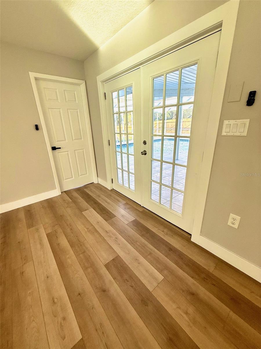 HOLIDAY LAKES WEST - Residential