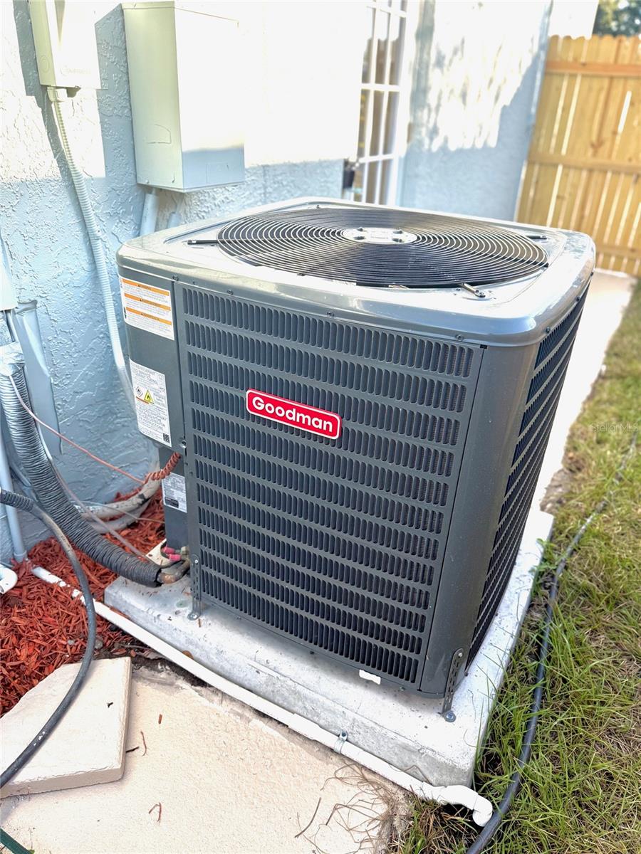 HOLIDAY LAKES WEST - Residential