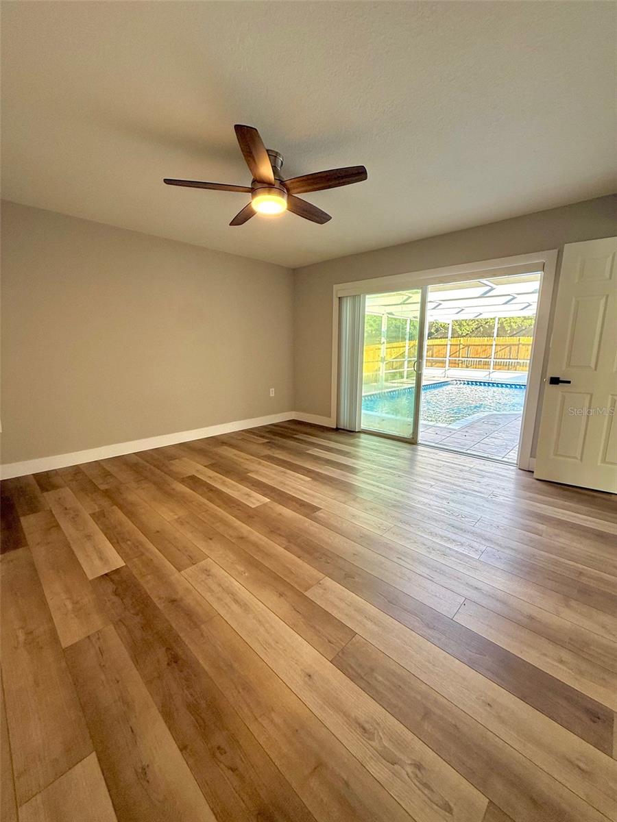 HOLIDAY LAKES WEST - Residential