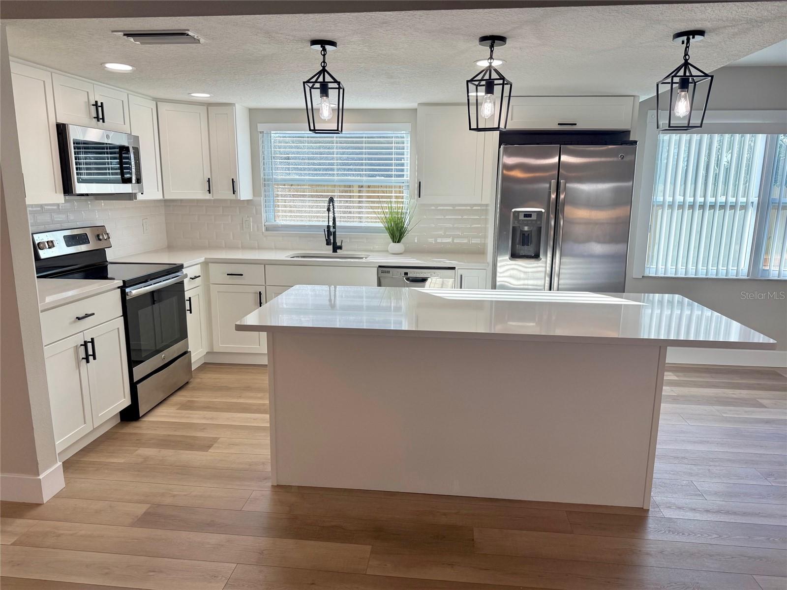 HOLIDAY LAKES WEST - Residential