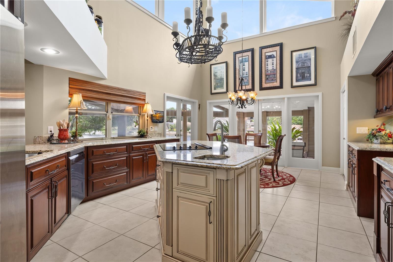 REGAL BAY - Residential