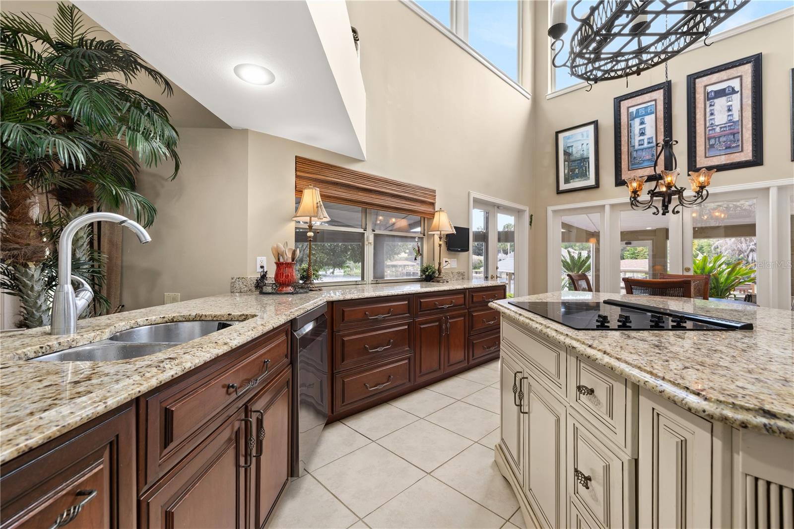 REGAL BAY - Residential