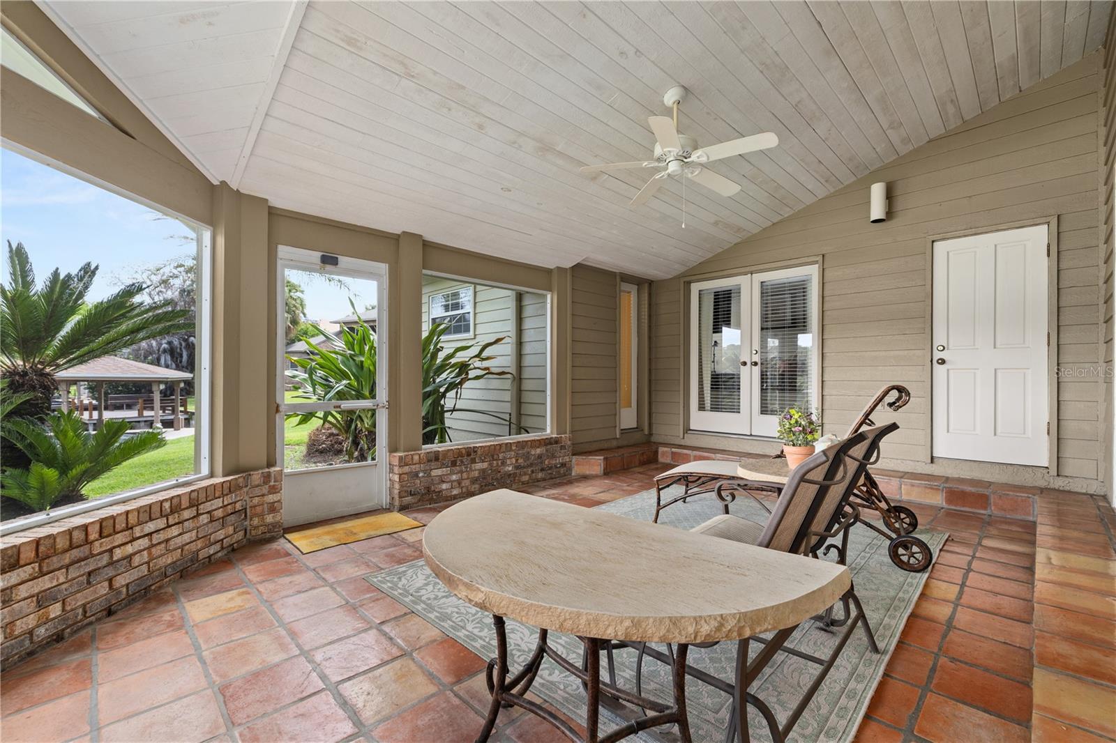 REGAL BAY - Residential