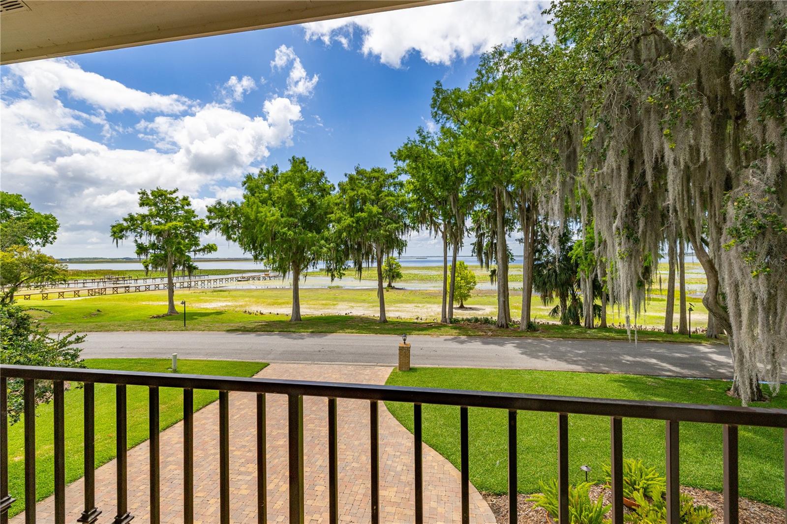 REGAL BAY - Residential
