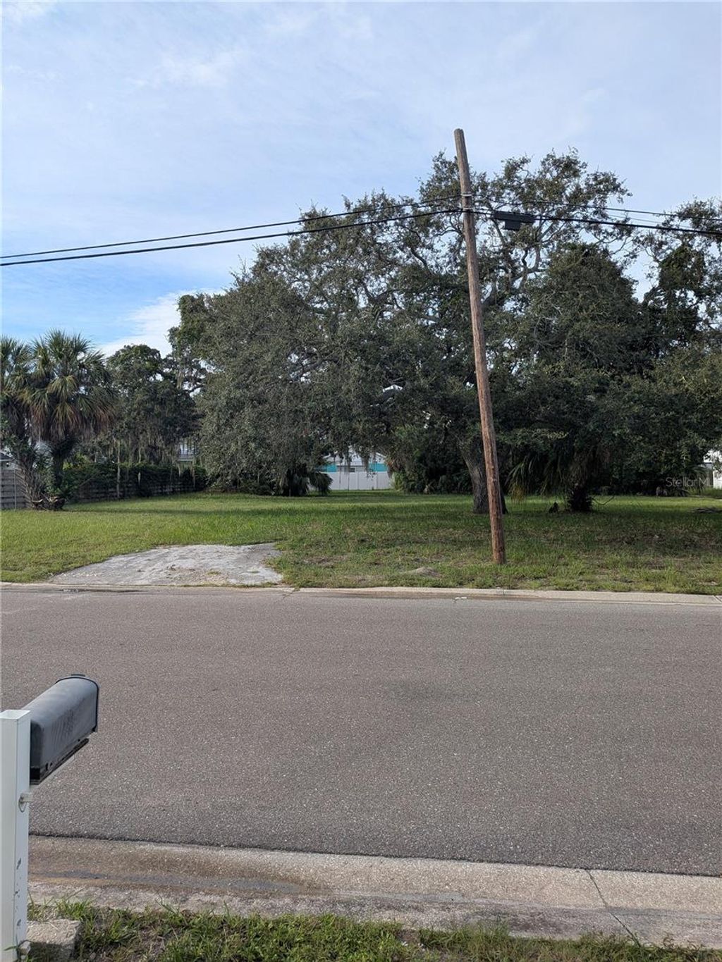 Photo of 731 36th Avenue S, St Petersburg, FL 33705 (MLS # TB8426499)