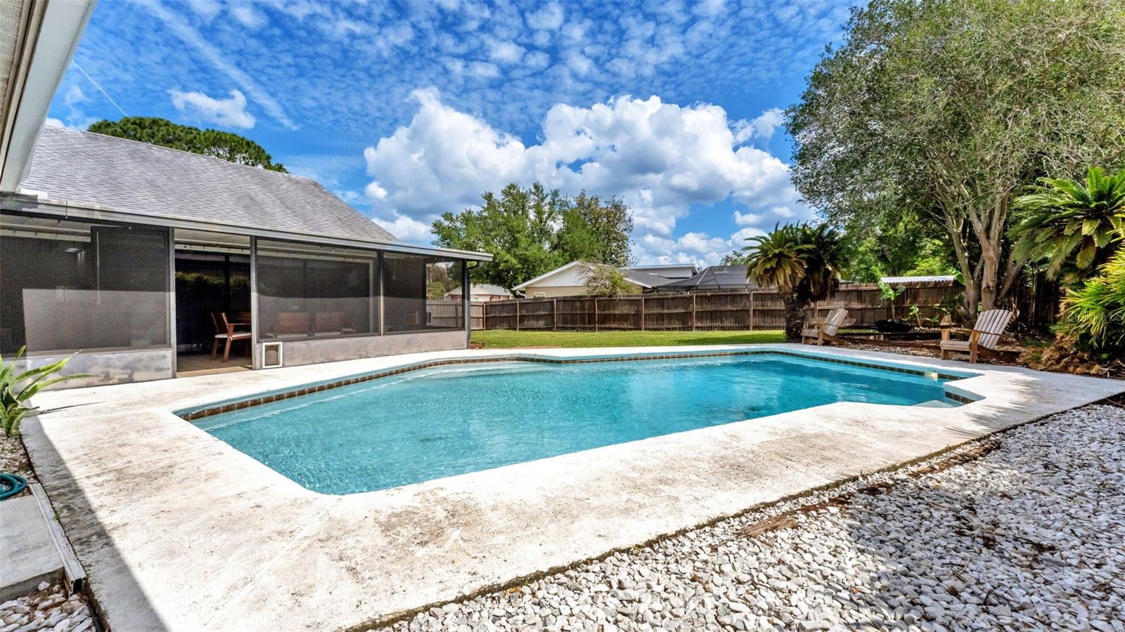 FOX RUN - Residential